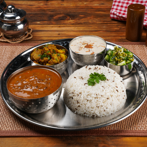 Dal Makhani Rice Executive Thali