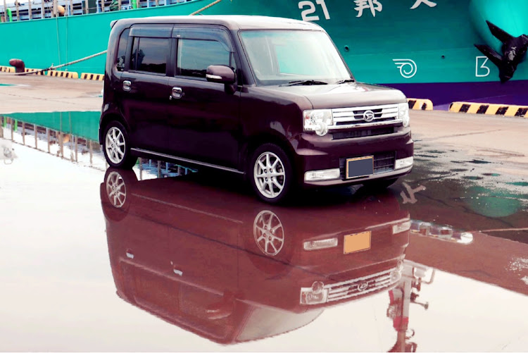 ムーヴコンテカスタムの梅雨明け間近・乙津港・リフレクションに挑戦・やはり撮るに関するカスタム事例の投稿画像1枚目