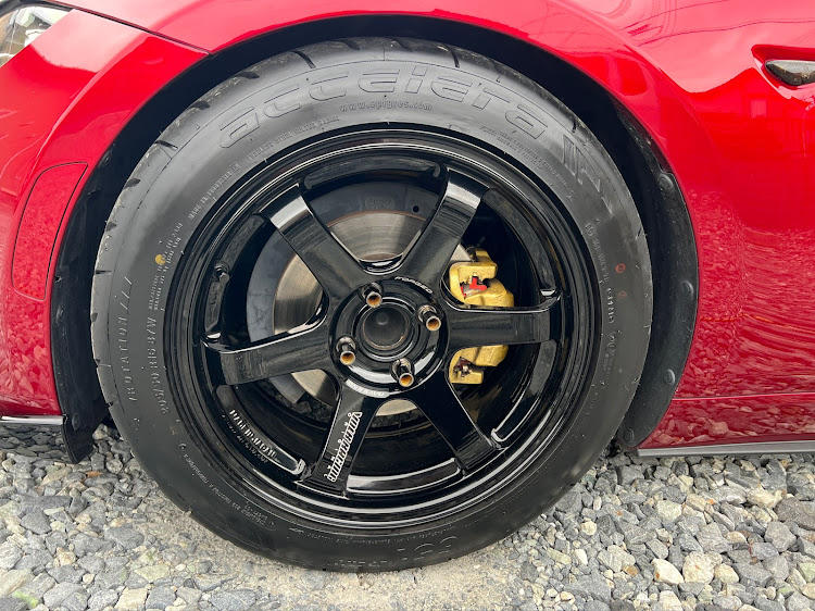 ロードスターのロードスター ・タイヤ交換・RE 71RS・コスパ最強に関するカスタム事例の投稿画像1枚目