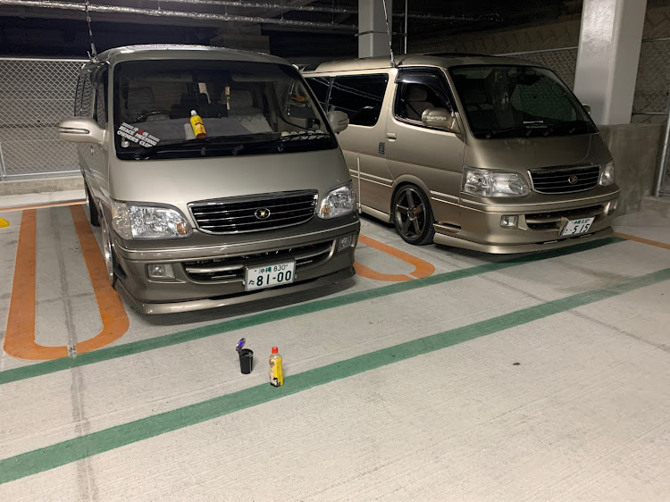 ハイエースワゴンのラ㍑さんが投稿したカスタム事例の投稿画像1枚目