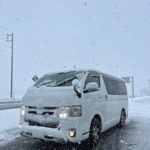 ハイエースバン