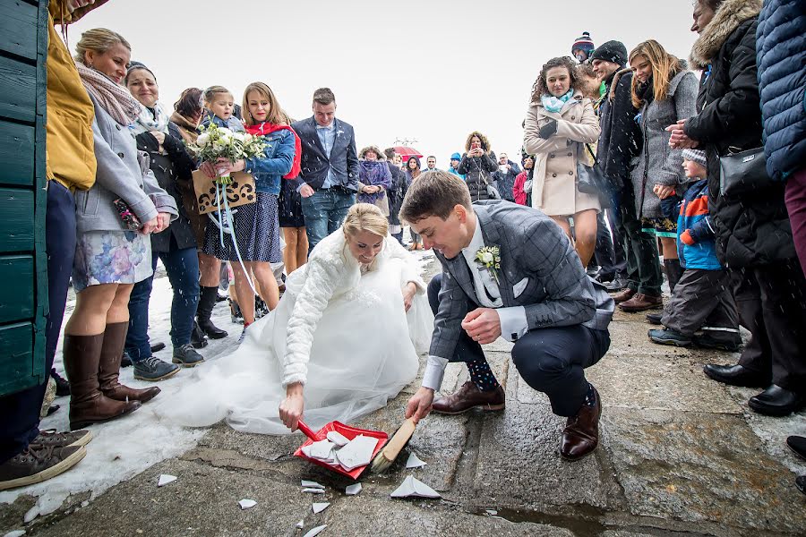 Photographer sa kasal Petr Zbranek (azfotky). Larawan ni 10 Agosto 2019