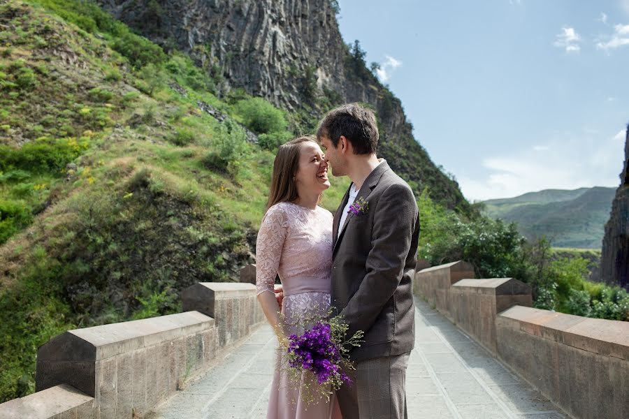 Fotógrafo de casamento Alekandra Mardirosova (mardik). Foto de 8 de agosto 2023