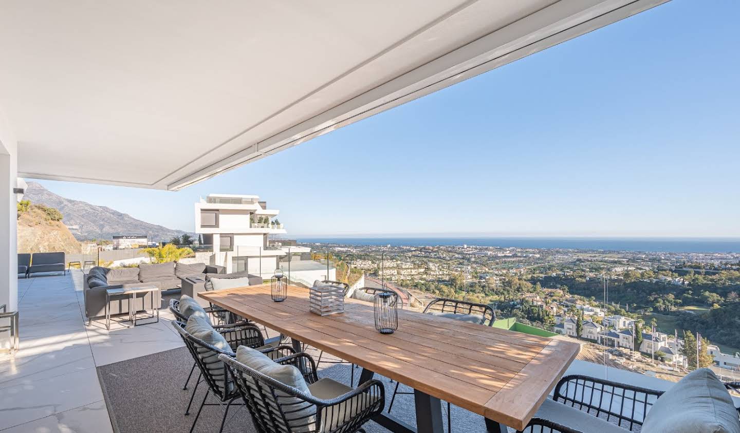 Apartment with terrace Benahavís