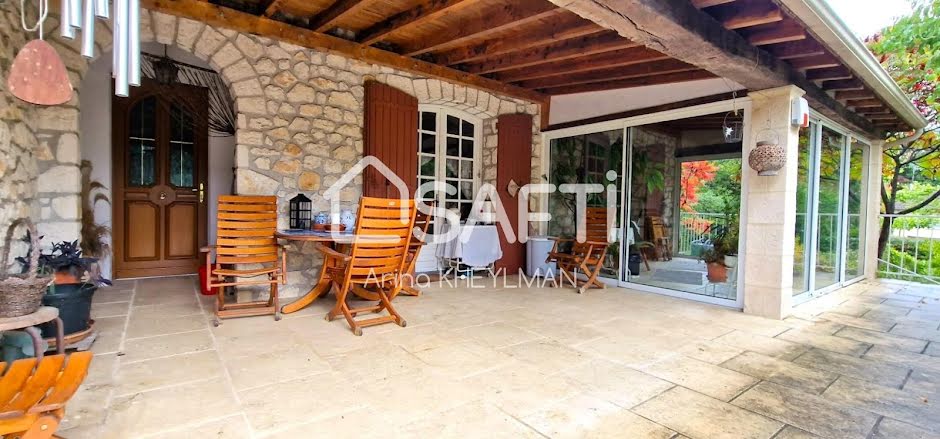 Vente maison 5 pièces 156 m² à Le Fleix (24130), 230 000 €