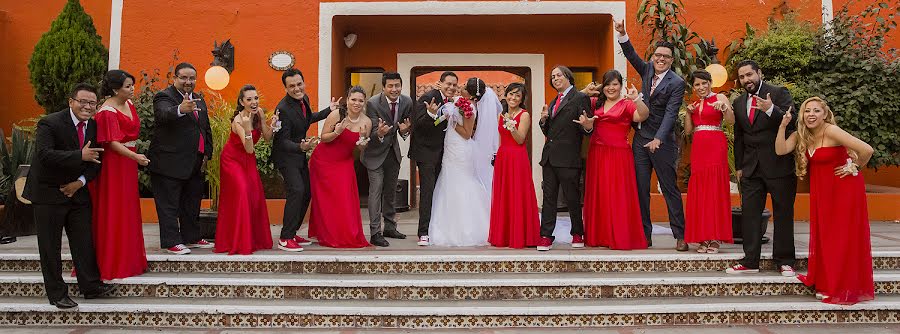 Pulmafotograaf Fernando Medellin (weddingmerida). Foto tehtud 3 juuli 2019