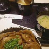 燒丼株式會社(高雄夢時代店)