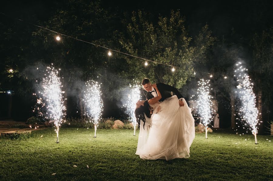 Wedding photographer Tatyana Poznyak (tanyasavranskaya). Photo of 22 November 2023