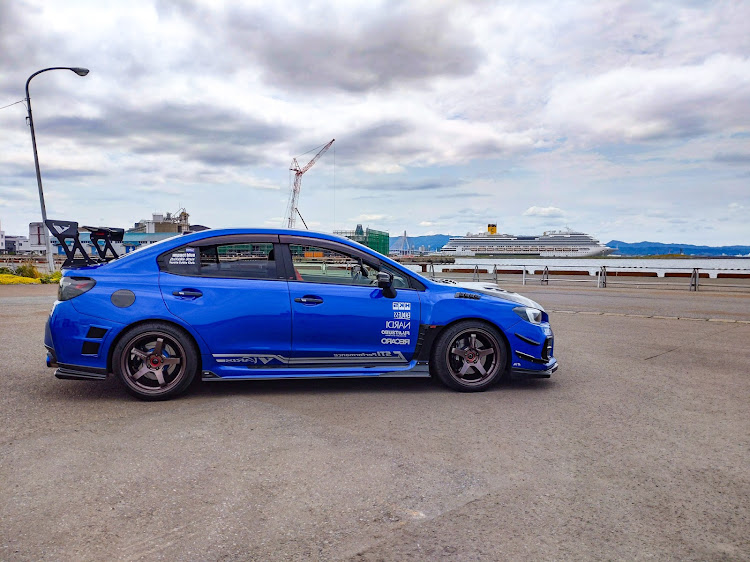 WRX STIの船🚢とコラボ・橋🌉とコラボ・洗車&コーティング・ダムとコラボに関するカスタム事例の投稿画像5枚目