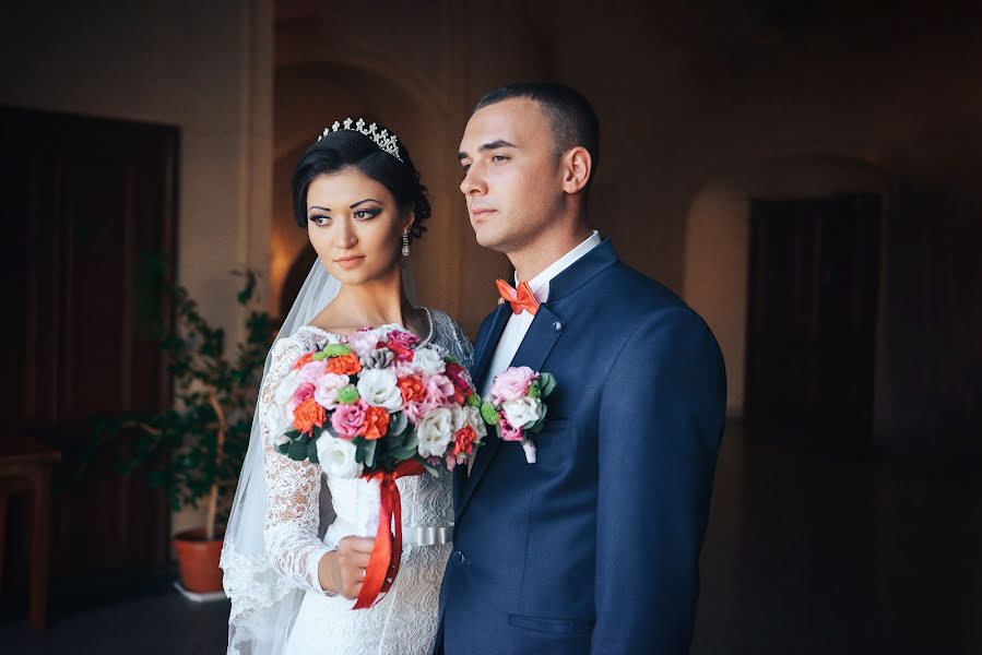 Fotógrafo de casamento Yaroslav Galan (yaroslavgalan). Foto de 7 de março 2017