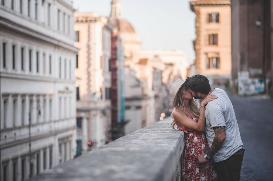 Fotografo di matrimoni Olga Angelucci (olgangelucci). Foto del 21 febbraio 2022