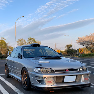 インプレッサ WRX GC8