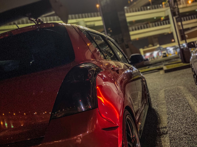 スイフトスポーツのS.H.I.L.I.S.・横浜スタイル・目指せPickUpCars・NO CARS NO LIFE・2020ベストショットに関するカスタム事例の投稿画像4枚目