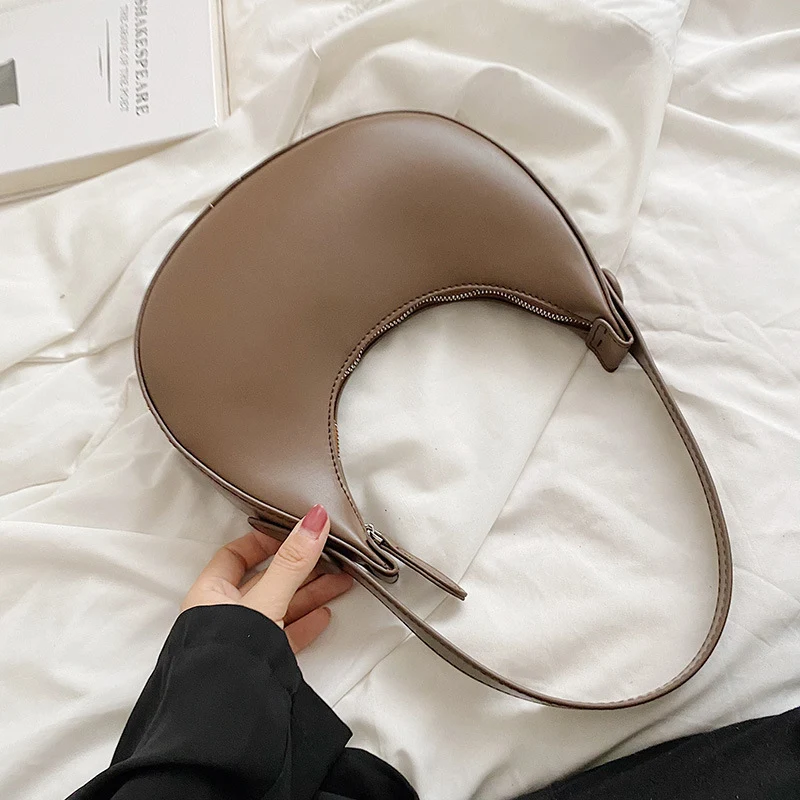 Zomer Retro Kleine Tassen Dames Nieuwe Mode Casual Een trendy, stijlvolle tas voor de zomer, perfect voor dagelijks gebruik, lichtgewicht en praktisch.