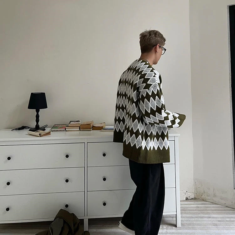 V-hals trui cardigan heren jas losse trui. Comfortabele en stijlvolle cardigan voor mannen, ideaal voor een casual en relaxte look.