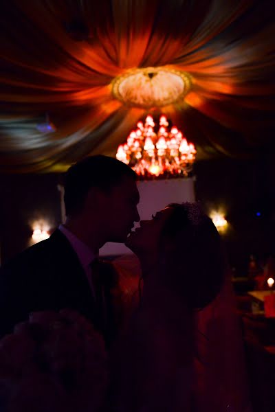 Düğün fotoğrafçısı Amanzhan Anapin (anapinphoto). 23 Mart 2015 fotoları