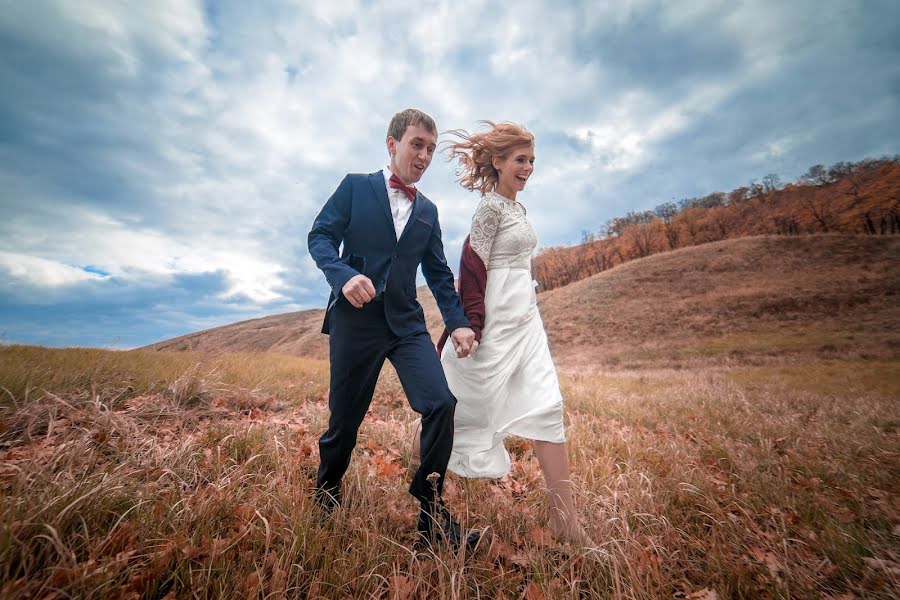 Wedding photographer Sergey Razgonyaev (fotomotion). Photo of 15 January 2019