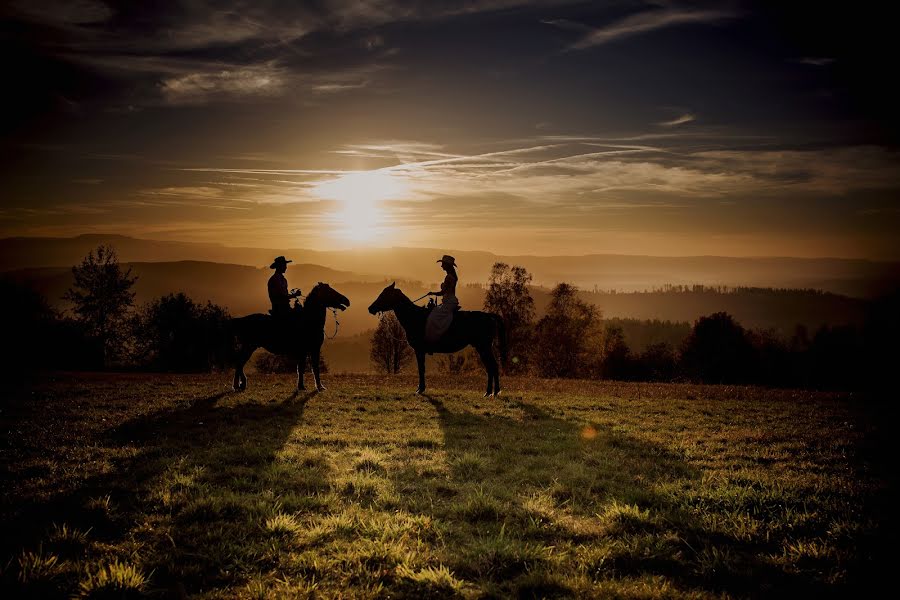 Düğün fotoğrafçısı Anna I Piotr Dziwak (fotodziwaki). 26 Ekim 2015 fotoları