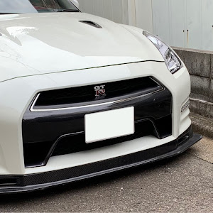 NISSAN GT-R R35