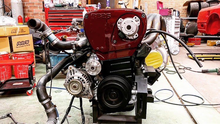 スカイラインの日産の日・車両製作・全塗装・パワーアップ・完成が待ち遠しいに関するカスタム事例の投稿画像7枚目