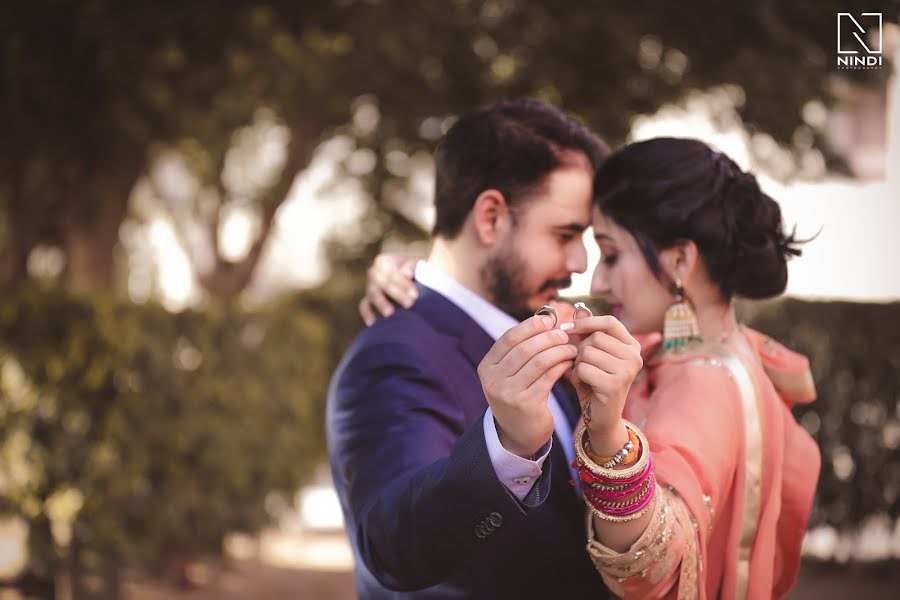 Fotógrafo de casamento Nindi Navjot (navjot). Foto de 10 de dezembro 2020