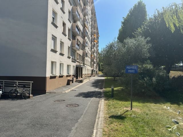 Vente appartement 5 pièces 78 m² à Villejuif (94800), 315 000 €