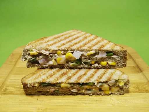 Corn Capsicum Sandwich