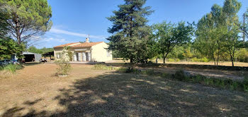 villa à Tourves (83)