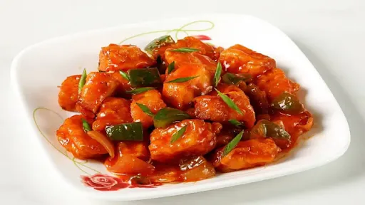 Cottage Chees Crush Dry Red Chilli Paneer