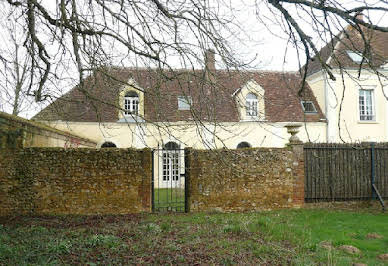 Maison avec jardin et terrasse 3