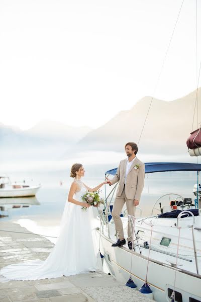 Fotógrafo de casamento Aleksandra Voznyuk (kalibri). Foto de 22 de novembro 2022