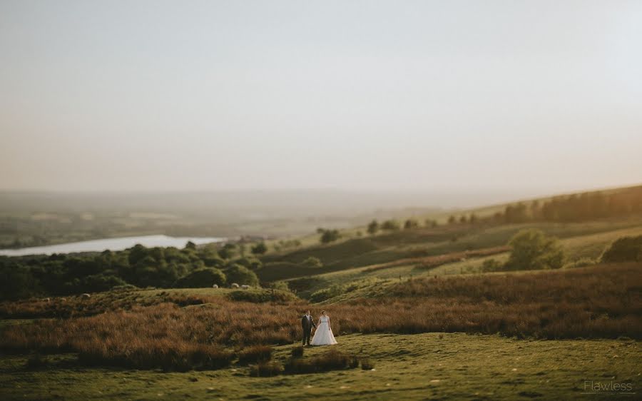 Fotógrafo de bodas James Revitt (flawlessphoto). Foto del 2 de julio 2019