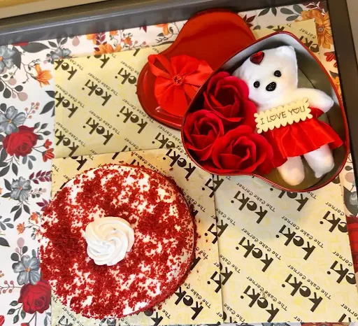 Red Velvet Bento With Rose Teddy Gift Box [200 Grams]