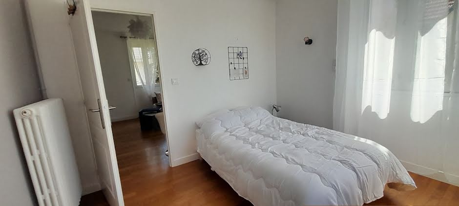 Location  appartement 1 pièce 15 m² à Dijon (21000), 440 €