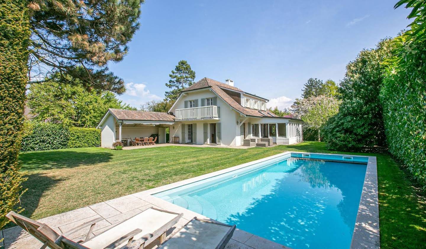 House with garden and terrace Thônex