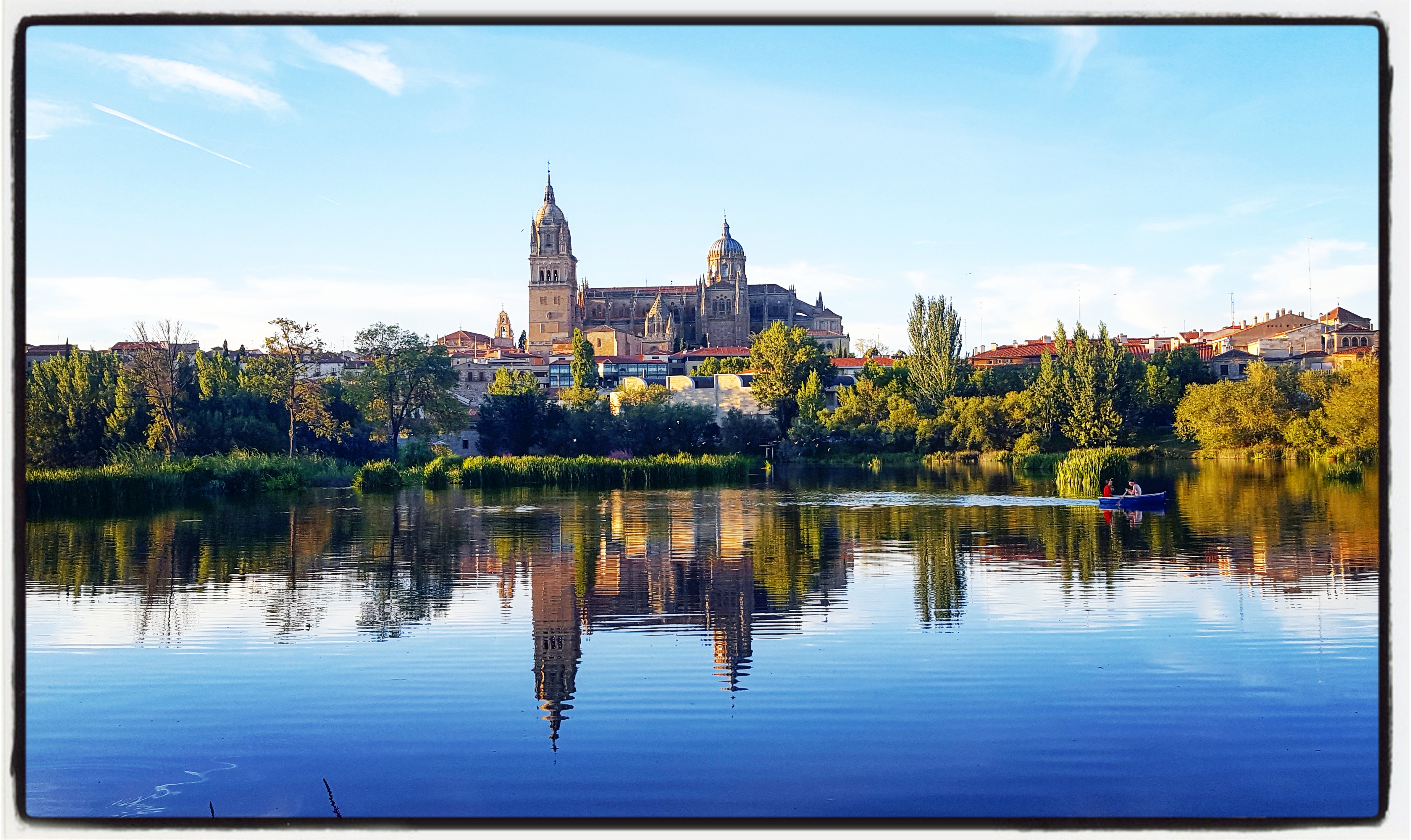 Salamanca: riflessi sul fiume Tormes di robypsycho