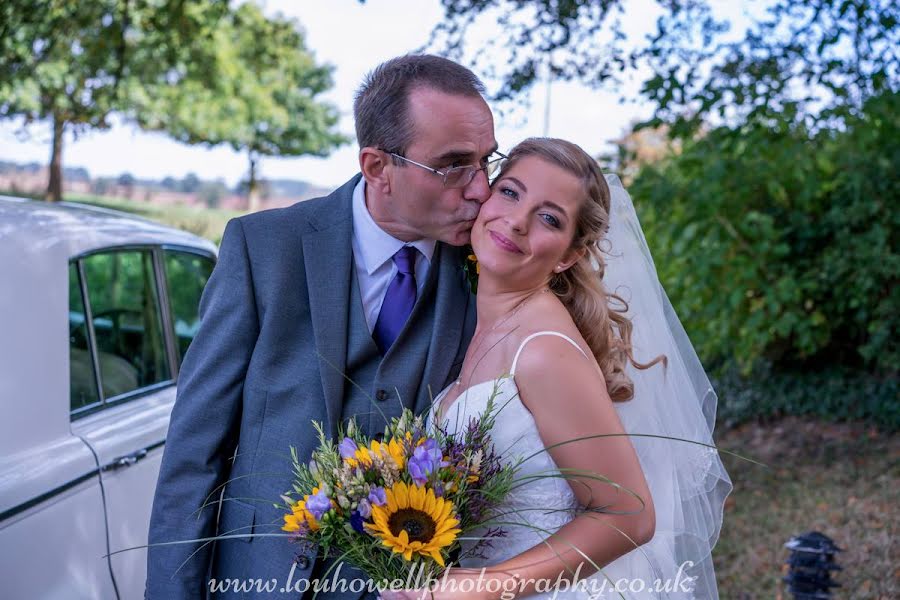 Wedding photographer Louise Howell (louhowellphoto). Photo of 2 July 2019