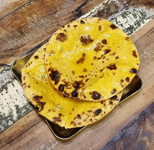 Makai Di Roti [2] Served With Jaggery & Lassun Ki Chuttney