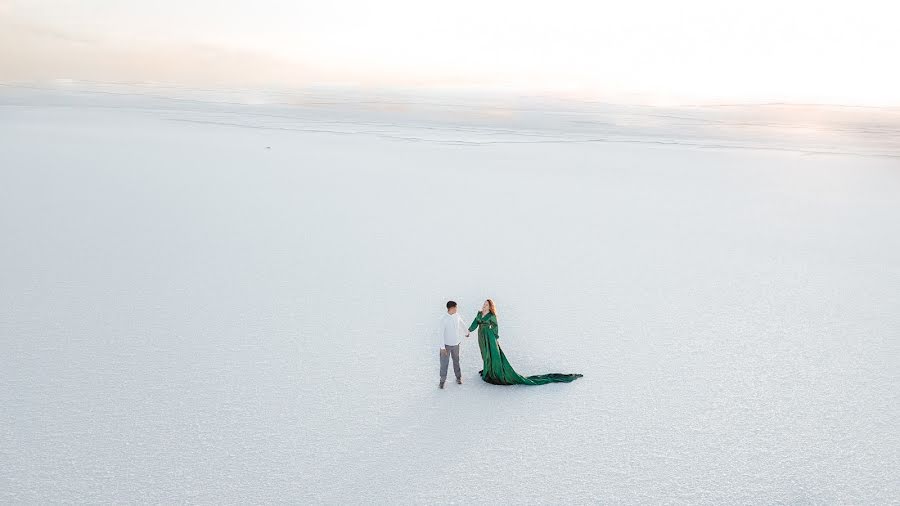 Fotografer pernikahan Madi Zhetibaev (madeka10). Foto tanggal 8 Juni 2022