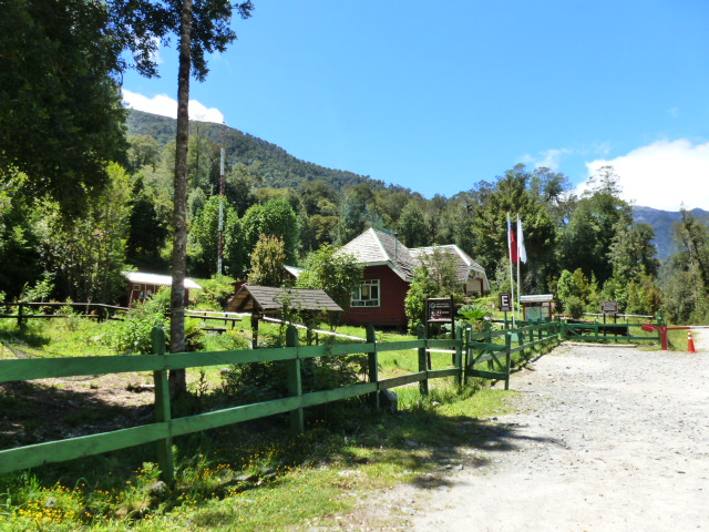 PARQUE NACIONAL ALERCE ANDINO. RESERVA LLANQUIHUE - CHILE, de Norte a Sur con desvío a Isla de Pascua (1)