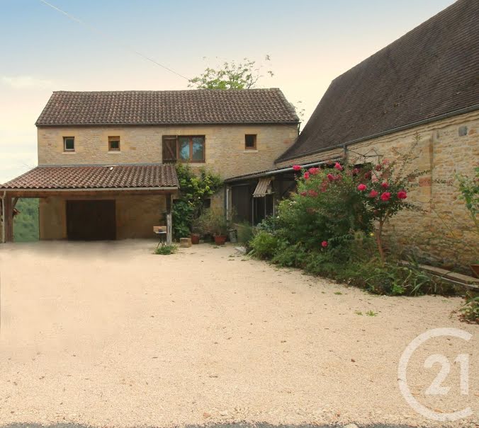 Location  maison 5 pièces 160.84 m² à La Chapelle-Aubareil (24290), 990 €