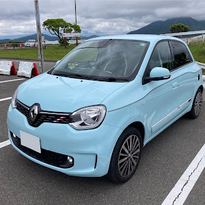 トゥインゴ AHH4B