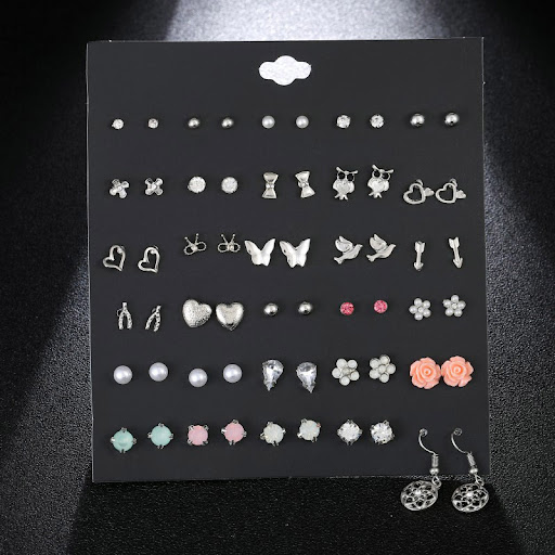 Title 1, Heart-shaped Combination Bow Stud Earrings Set....