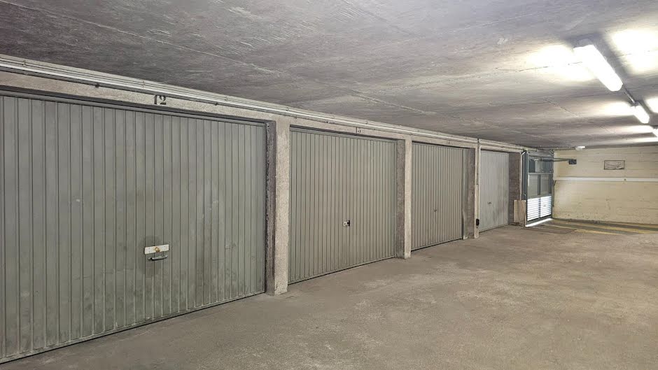 Vente parking  14 m² à Les Lilas (93260), 25 000 €