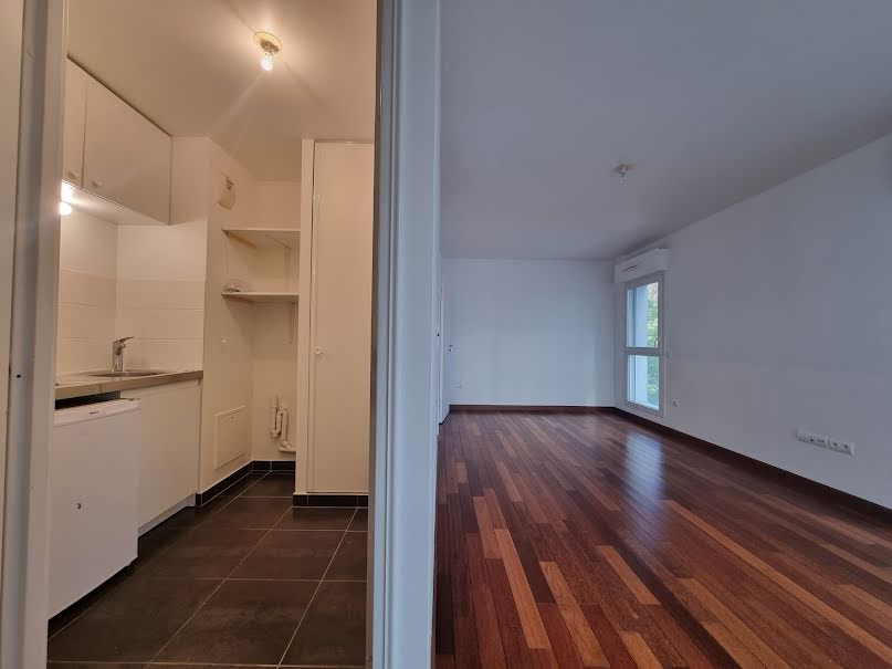 Vente appartement 1 pièce 30 m² à Issy-les-Moulineaux (92130), 291 200 €