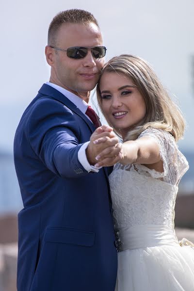 Wedding photographer Marius Peptan (mariuspeptan). Photo of 14 October 2019