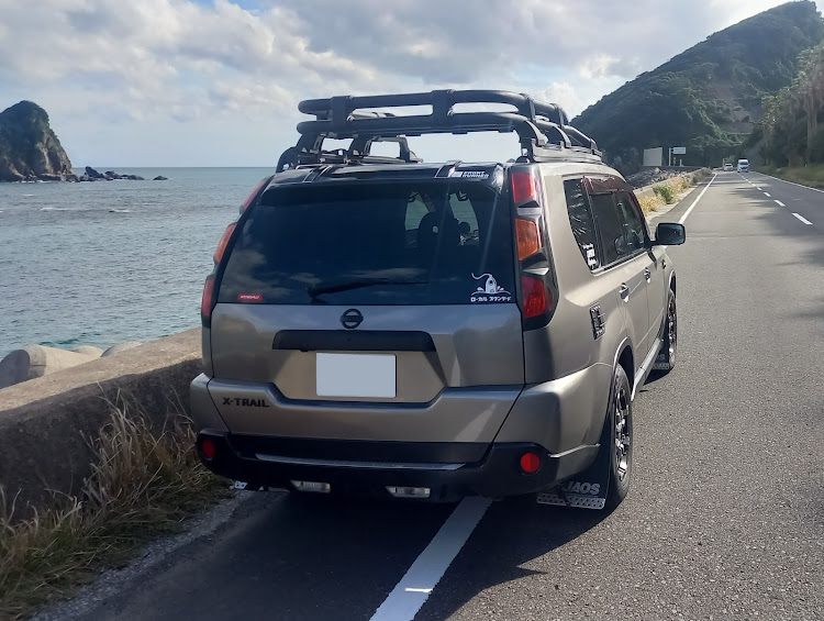 エクストレイルのSUVのある生活・海と愛車に関するカスタム事例の投稿画像2枚目