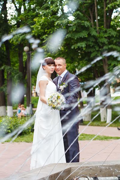 Hääkuvaaja Aleksey Semenyuk (leshas). Kuva otettu 3. joulukuuta 2013