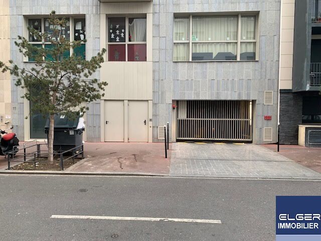 Location  parking   à Clichy (92110), 100 €