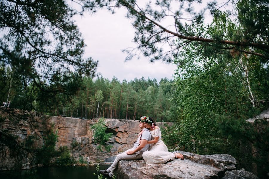 Wedding photographer Aleks Sukhomlin (twoheartsphoto). Photo of 30 July 2015